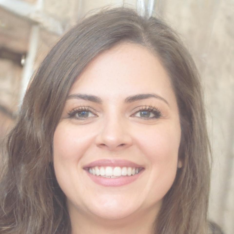 Maria Schmidt, Geschäftsführerin eines mittelständischen Unternehmens
